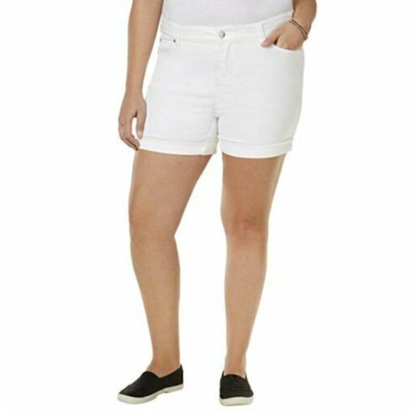 Celebrity Pink Pants - NWT! Celebrity Pink Jean Shorts Stretchy White 16